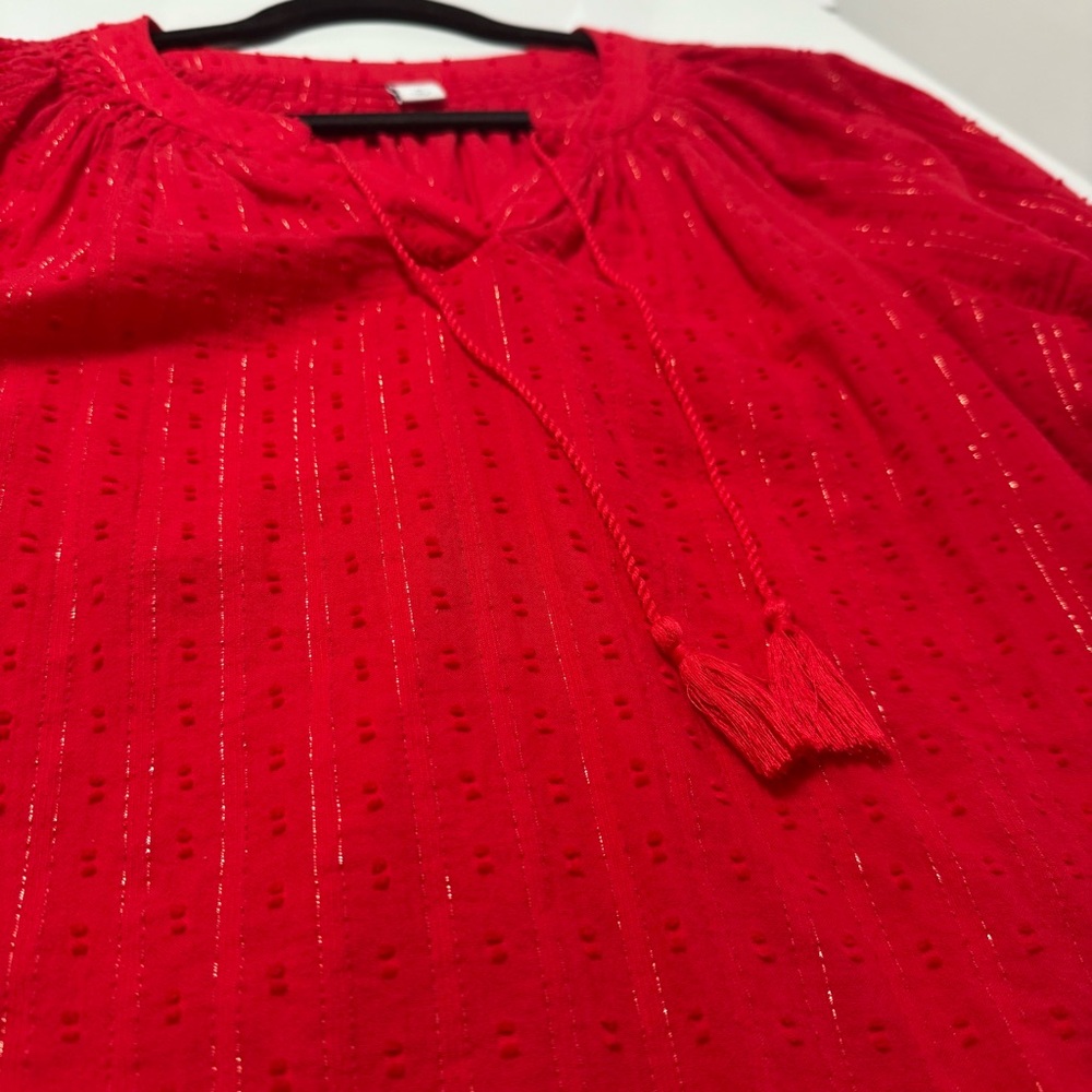 Red flowy top - Picture 4 of 8